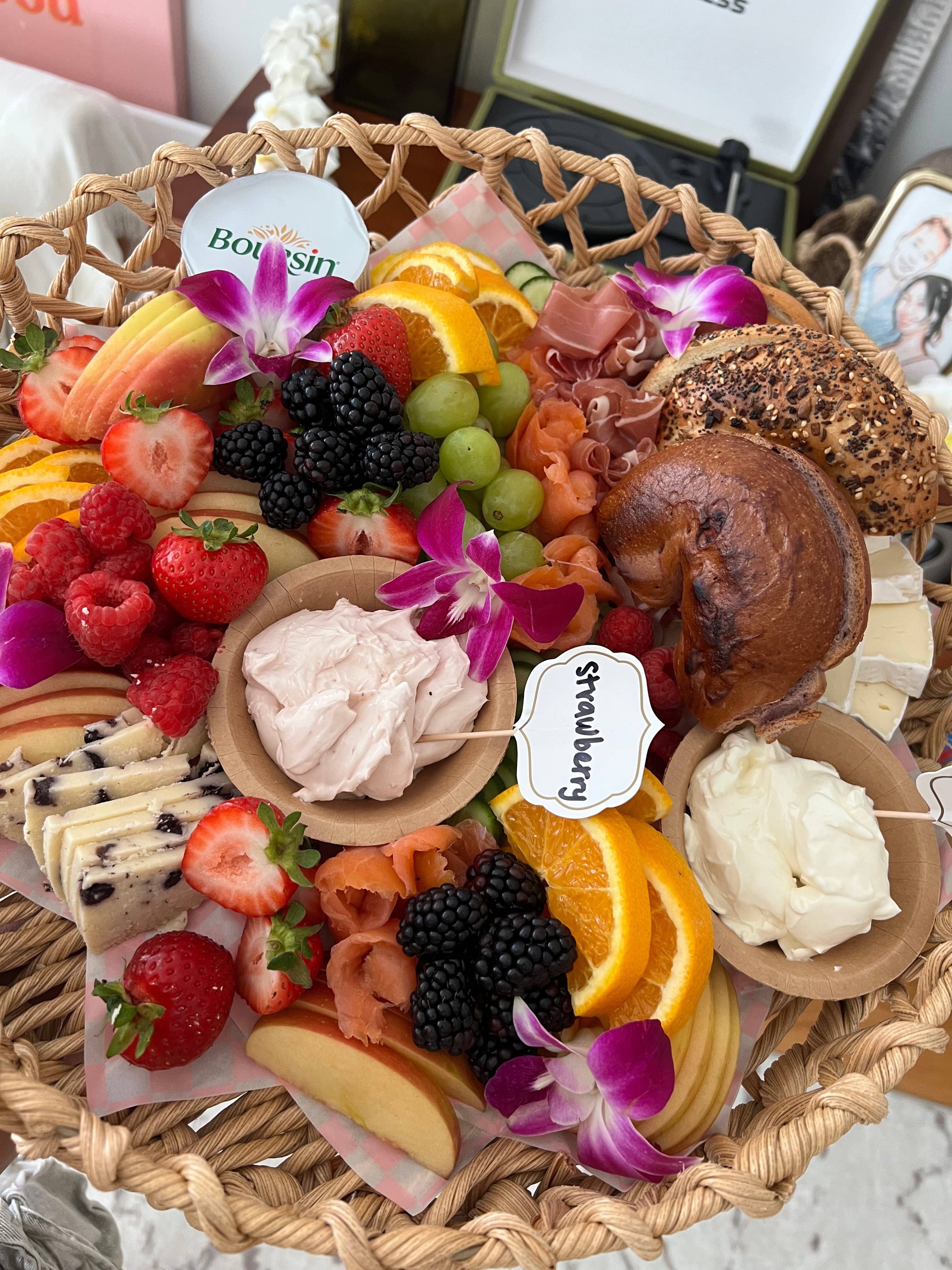 Set The Mesa Favorite - Large Charcuterie Keepsake Board ($175)