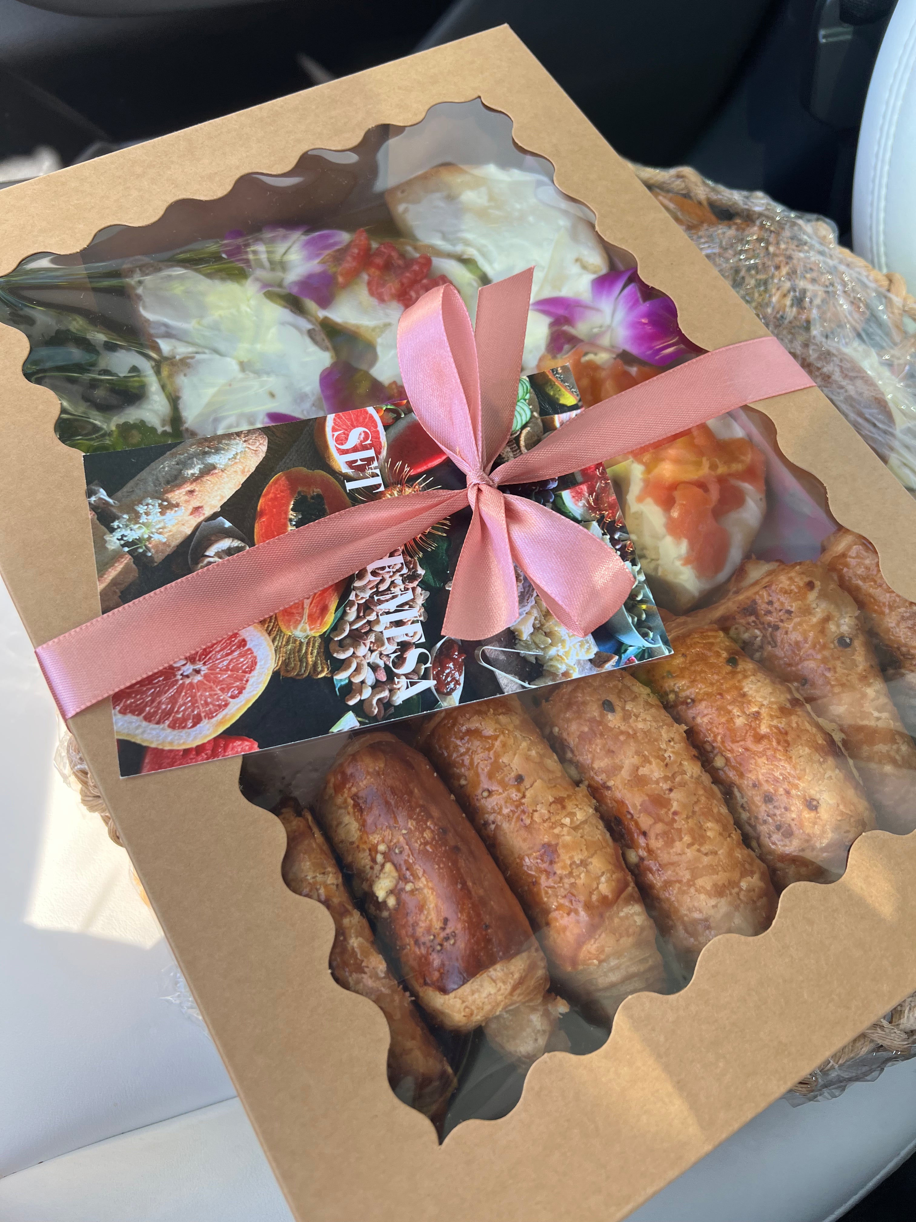 Large Charcuterie Box ($125)