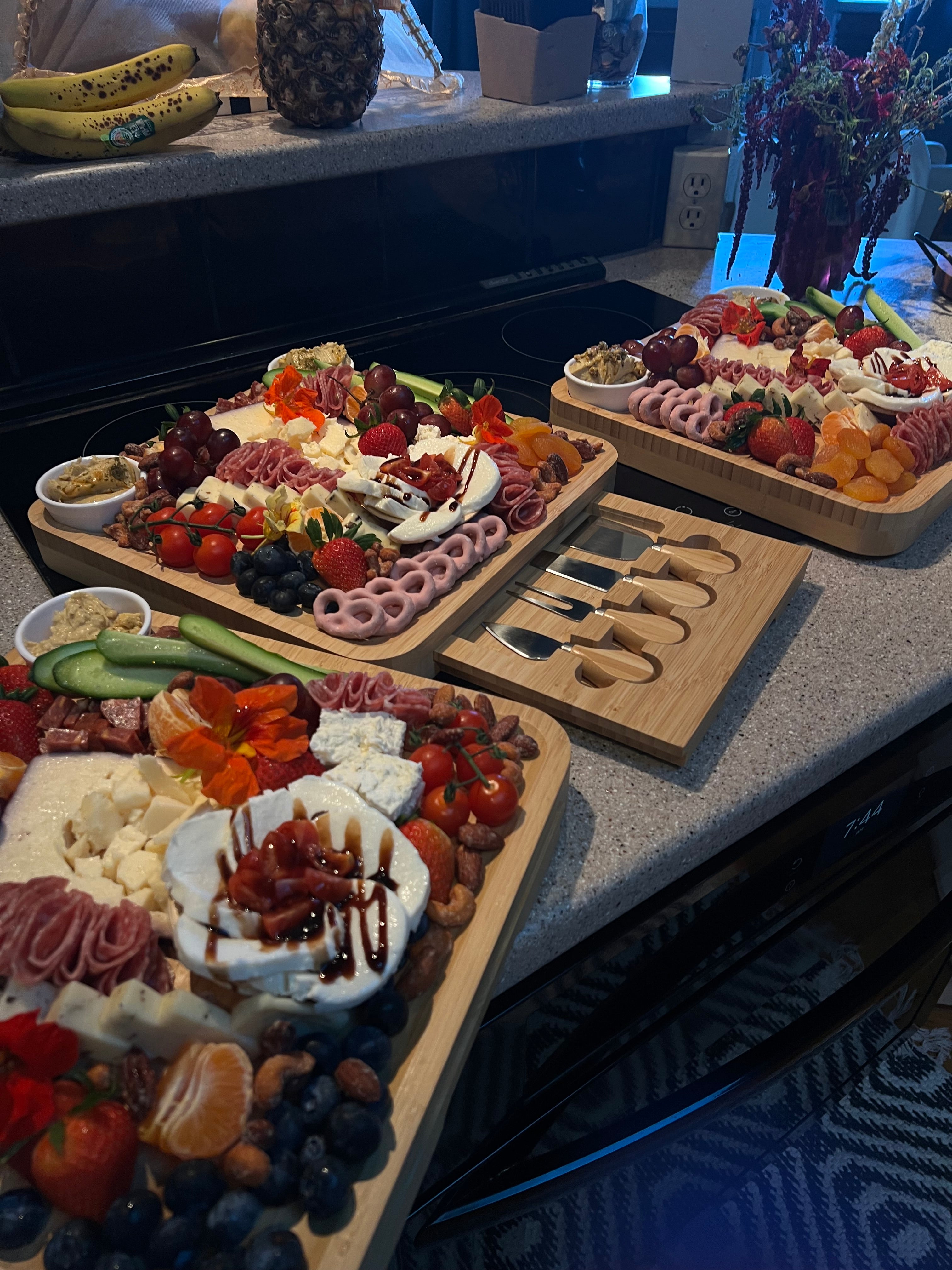 Set The Mesa Favorite - Large Charcuterie Keepsake Board ($175)
